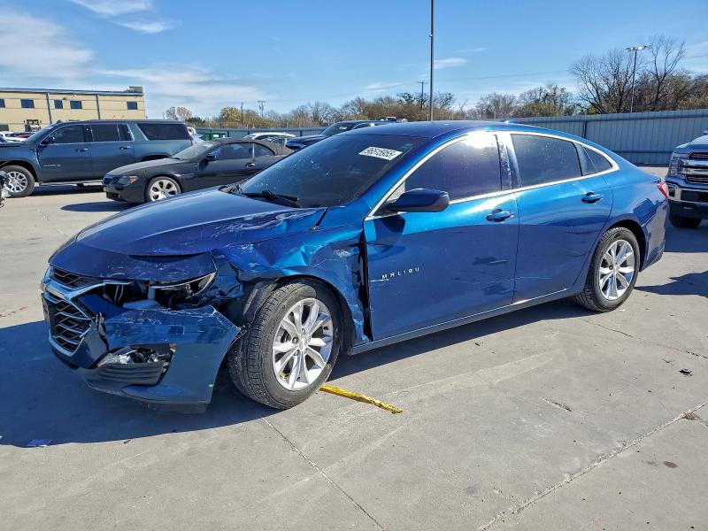 CHEVROLET MALIBU LT 2019 with VIN 1G1ZD5ST1KF104148 - Photo from auction