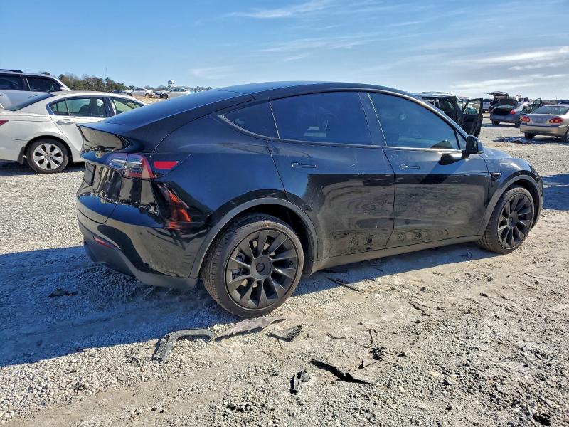Photo 3 from auction – 2023 TESLA MODEL Y with VIN 7SAYGDEE0PA181462