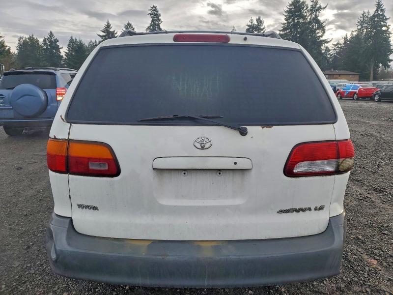 Photo 6 from auction – 2002 TOYOTA SIENNA LE with VIN 4T3ZF13C42U441369