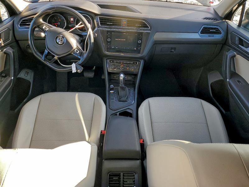 Photo 8 from auction – 2018 VOLKSWAGEN TIGUAN with VIN 3VV3B7AX8JM020122