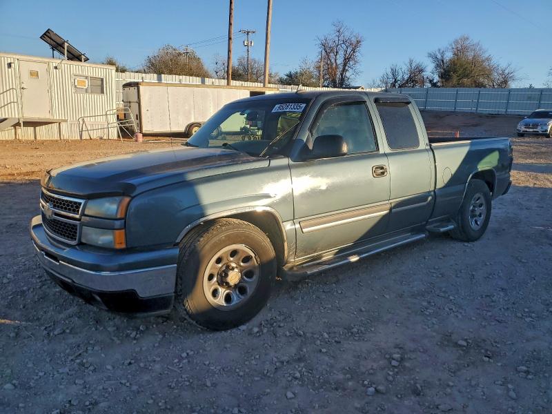 CHEVROLET SILVERADO 2006 with VIN 1GCEC19Z56Z107148 - Photo from auction