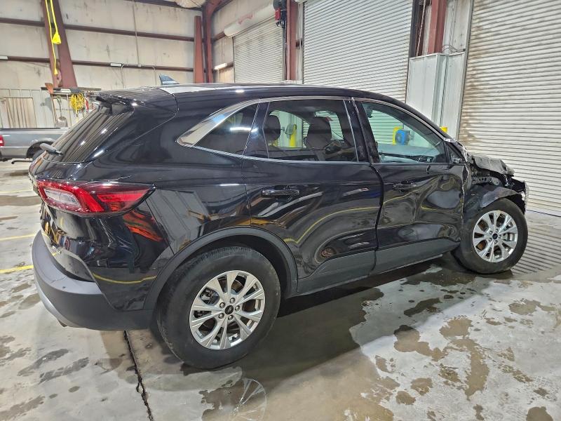 Photo 3 from auction – 2023 FORD ESCAPE ACT with VIN 1FMCU9GN5PUA76321