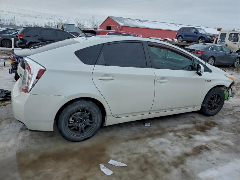 Photo 3 from auction – 2012 TOYOTA PRIUS with VIN JTDKN3DU9C1482667