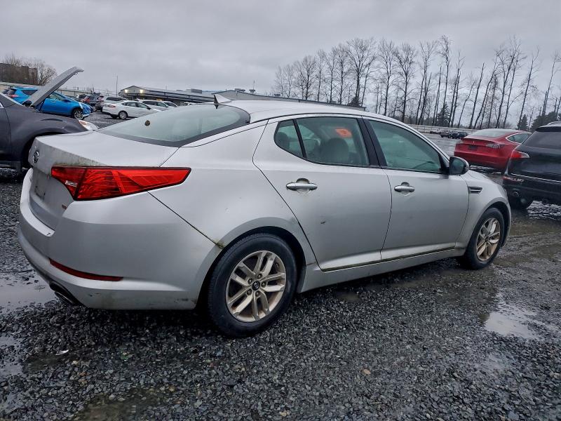 Photo 3 from auction – 2011 KIA OPTIMA with VIN KNAGM4A71B5167640