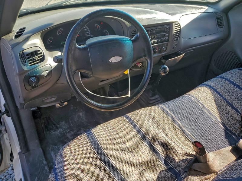 Photo 8 from auction – 2002 FORD F150 with VIN 1FTRF17272NC05727