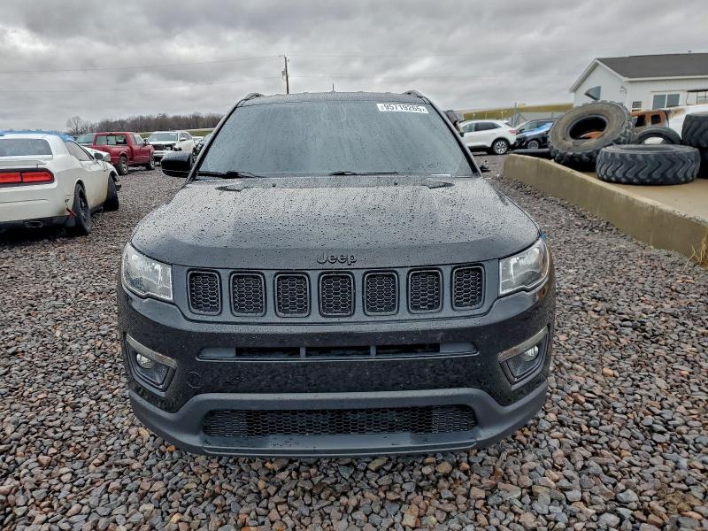 Photo 5 from auction – 2021 JEEP COMPASS LA with VIN 3C4NJDBB9MT599028
