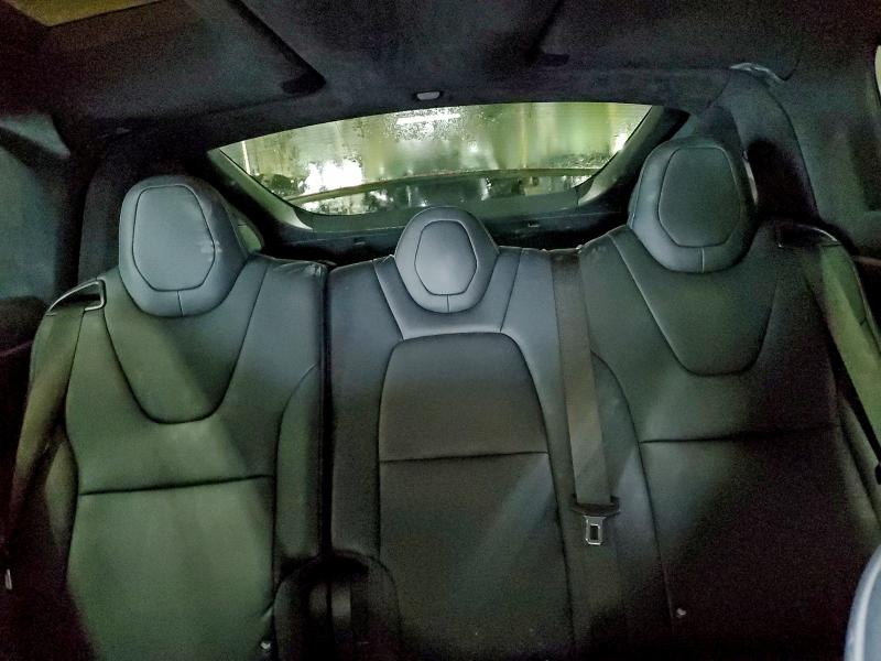 Photo 10 from auction – 2017 TESLA MODEL X with VIN 5YJXCDE28HF078305