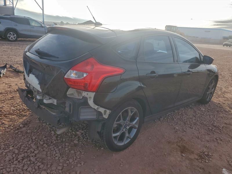 Photo 3 from auction – 2014 FORD FOCUS SE with VIN 1FADP3K28EL326458