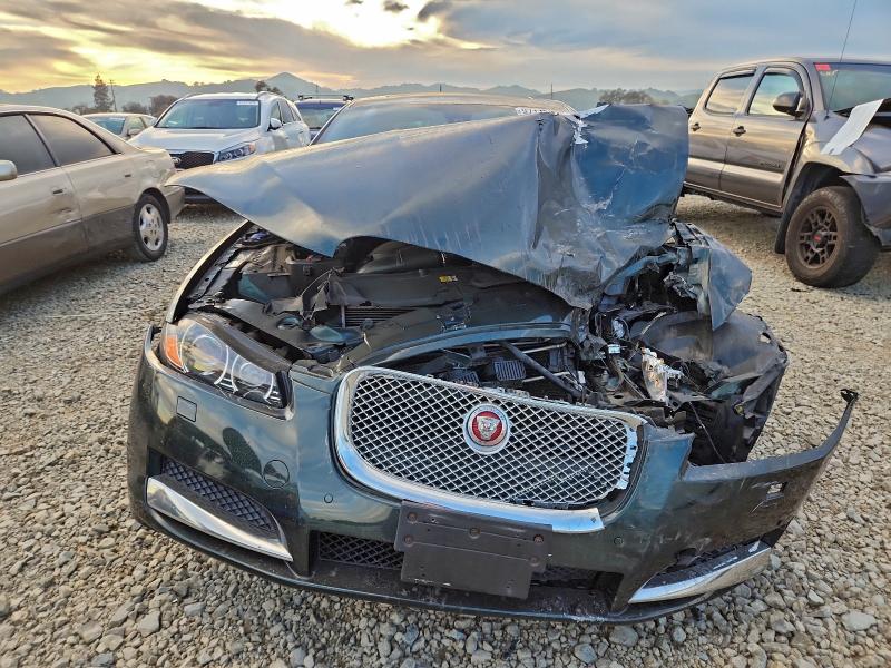 Photo 5 from auction – 2015 JAGUAR XF 2.0T PR with VIN SAJWA0FS0FPU62947