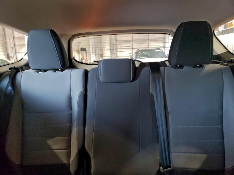 Photo 10 from auction – 2018 FORD ESCAPE S with VIN 1FMCU0F74JUB37356
