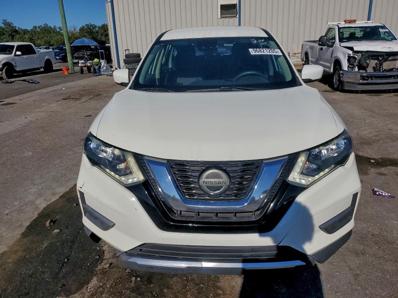 Photo 5 from auction – 2019 NISSAN ROGUE S with VIN 5N1AT2MT0KC811483