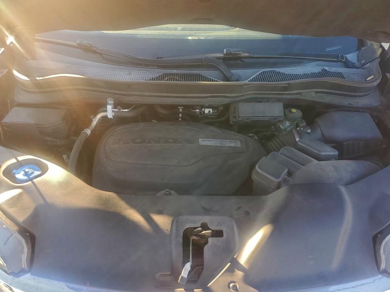 Photo 11 from auction – 2018 HONDA RIDGELINE with VIN 5FPYK2F68JB003212