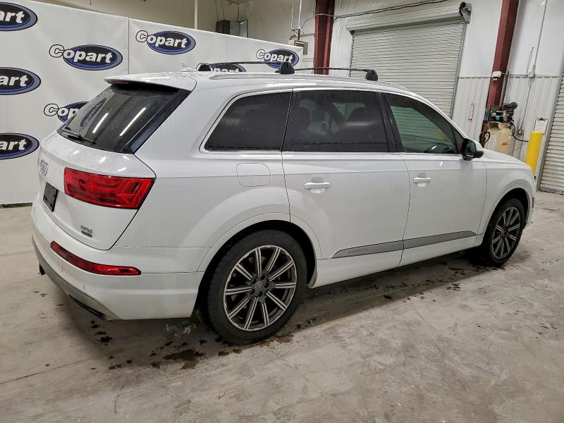 Photo 3 from auction – 2017 AUDI Q7 PRESTIG with VIN WA1VAAF73HD028225