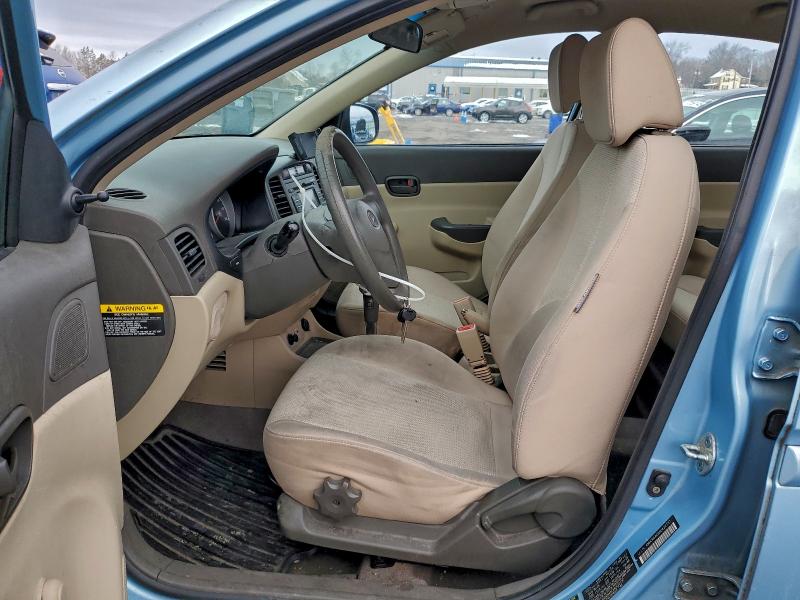 Photo 7 from auction – 2010 HYUNDAI ACCENT GLS with VIN KMHCN4AC3AU422137