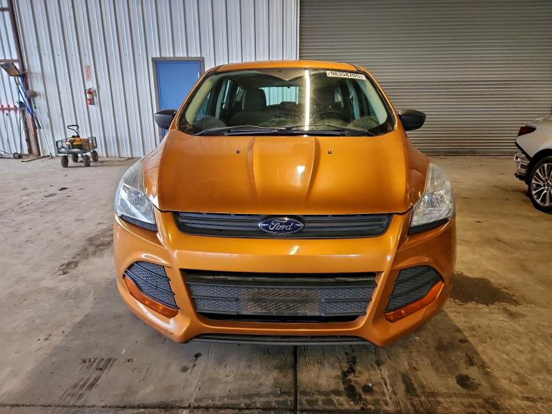 Photo 5 from auction – 2016 FORD ESCAPE S with VIN 1FMCU0F73GUB60880