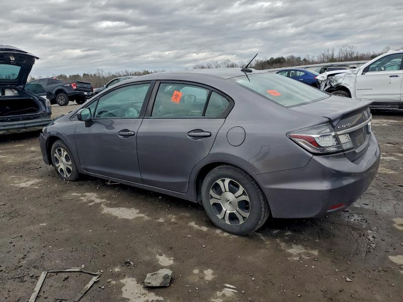 Photo 2 from auction – 2015 HONDA CIVIC HYBR with VIN 19XFB4F28FE001109