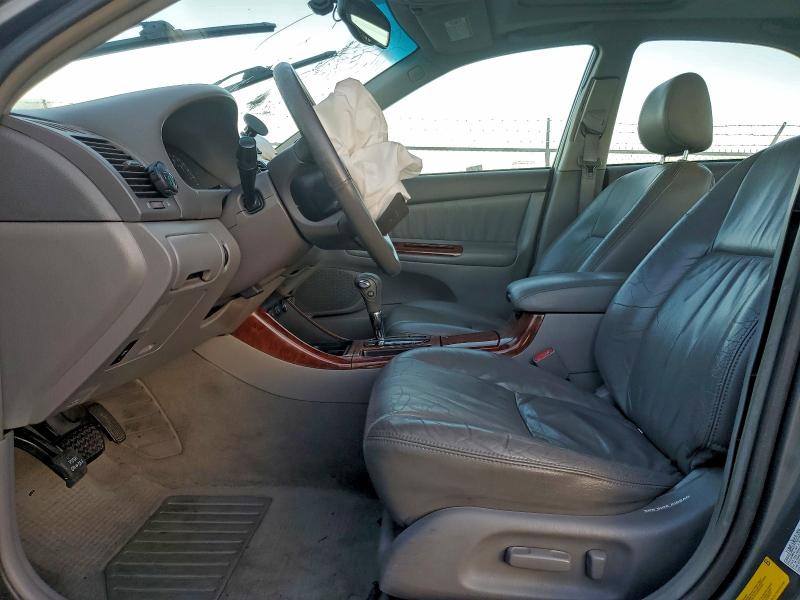 Photo 7 from auction – 2003 TOYOTA CAMRY LE with VIN 4T1BF30K53U555674