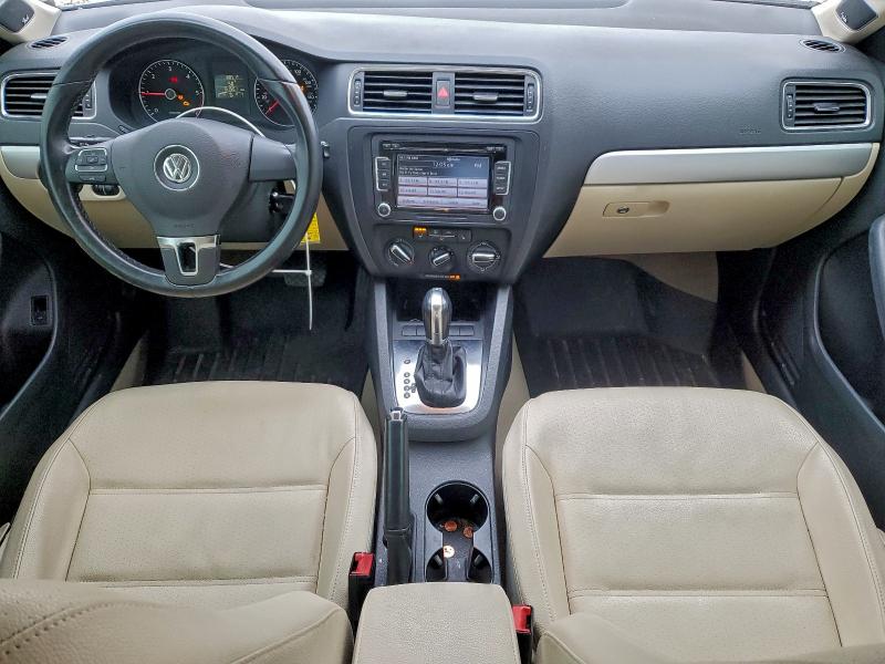 Photo 8 from auction – 2012 VOLKSWAGEN JETTA TDI with VIN 3VWLL7AJ4CM088487