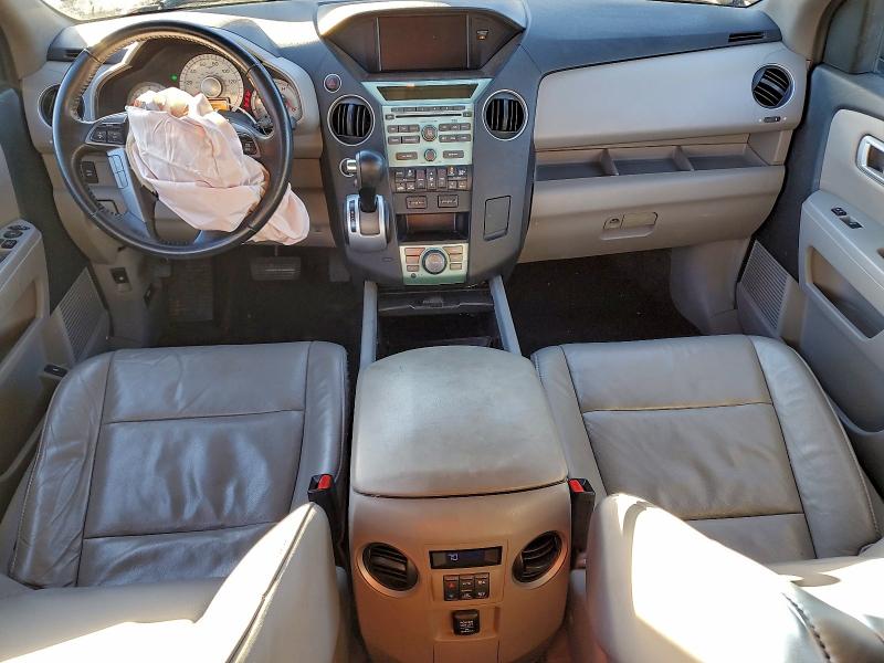 Photo 8 from auction – 2011 HONDA PILOT EXLN with VIN 5FNYF4H79BB067856