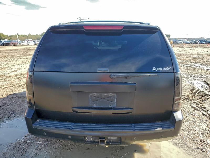 Photo 6 from auction – 2007 GMC YUKON XL C with VIN 1GKFC16097J359127