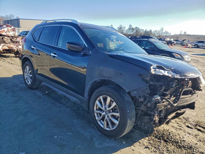 Zdjęcie 4 z aukcji – 2018 NISSAN ROGUE S z VIN KNMAT2MT4JP606955