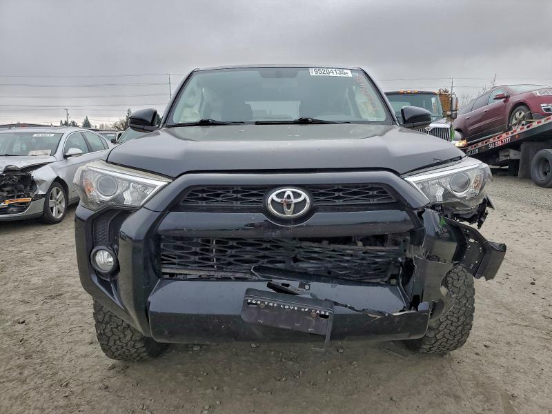 Zdjęcie 5 z aukcji – 2015 TOYOTA 4RUNNER SR z VIN JTEBU5JR7F5206320