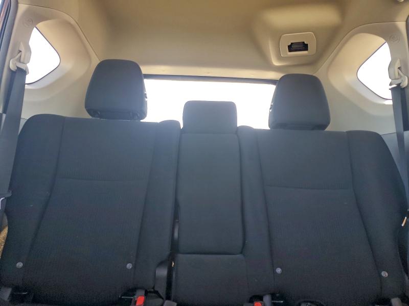 Photo 10 from auction – 2018 TOYOTA RAV4 LE with VIN 2T3ZFREV7JW456380