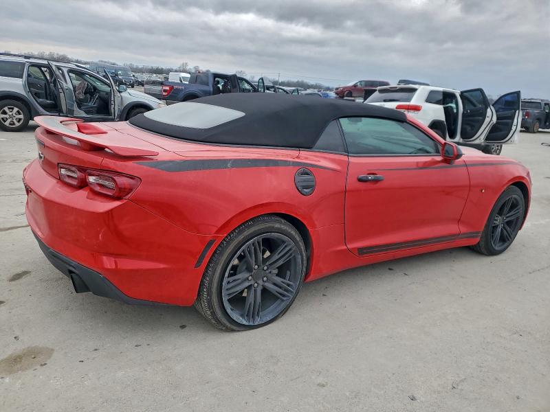 Photo 3 from auction – 2020 CHEVROLET CAMARO LS with VIN 1G1FB3DS6L0111361