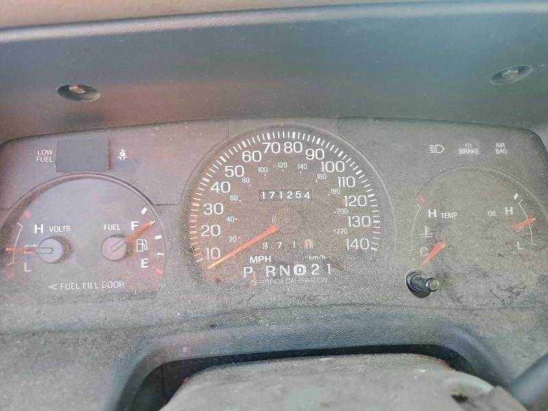 Zdjęcie 9 z aukcji – 2003 FORD CROWN VICT z VIN 2FAFP71W03X189388