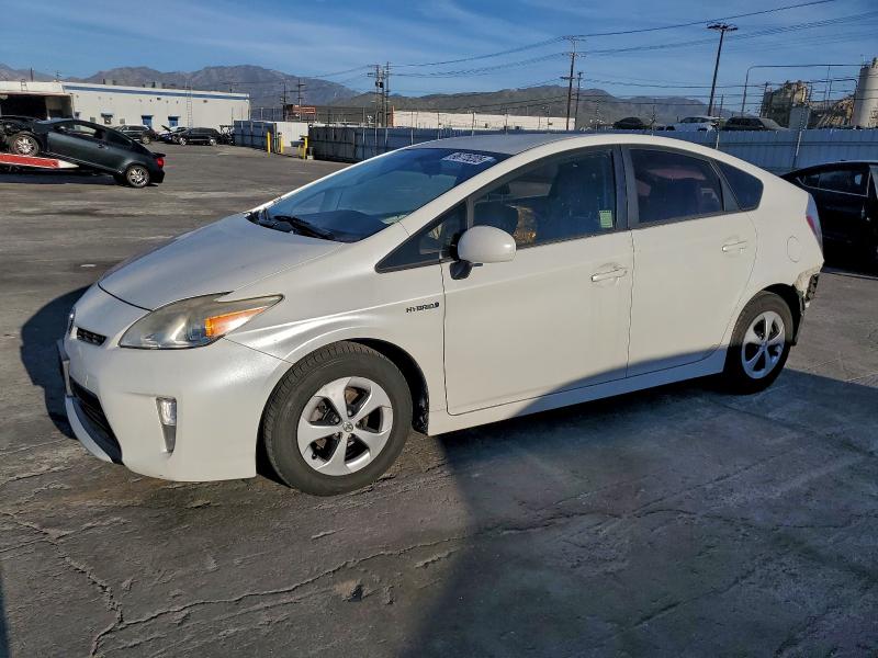TOYOTA PRIUS 2014 with VIN JTDKN3DU9E1767095 - Photo from auction