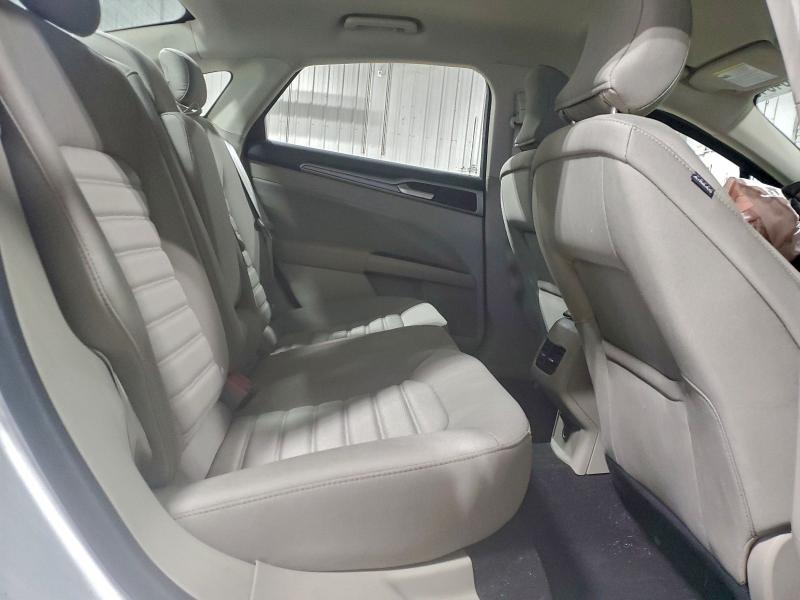 Photo 10 from auction – 2019 FORD FUSION SE with VIN 3FA6P0HD1KR145828
