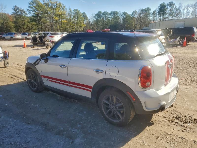 Photo 2 from auction – 2013 MINI COOPER S C with VIN WMWZC5C55DWP32966