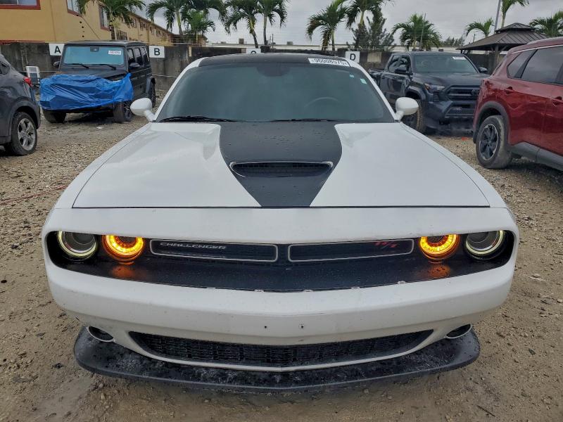 Photo 5 from auction – 2021 DODGE CHALLENGER with VIN 2C3CDZBT1MH558944