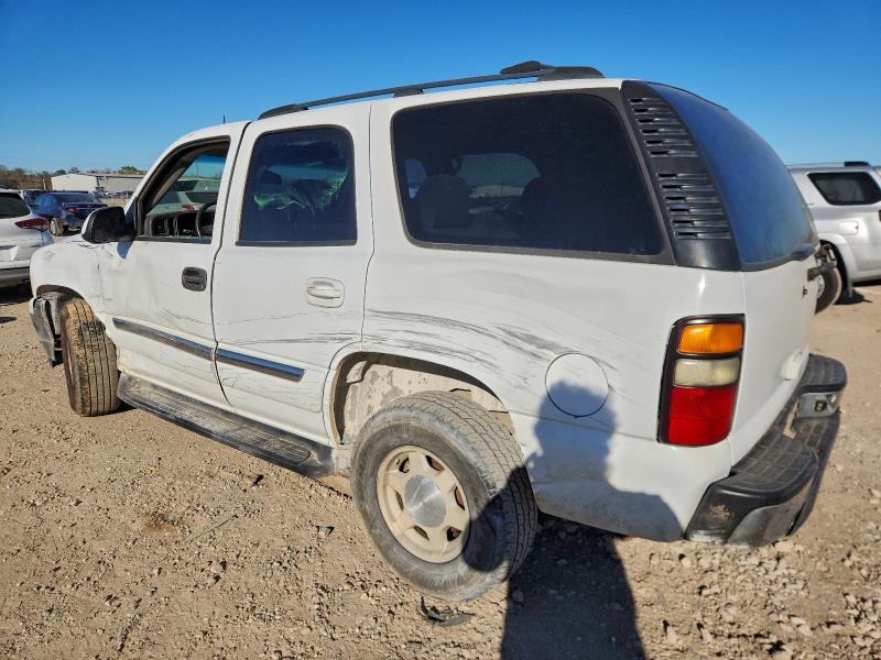 Photo 2 from auction – 2005 GMC YUKON with VIN 1GKEC13V15R156162