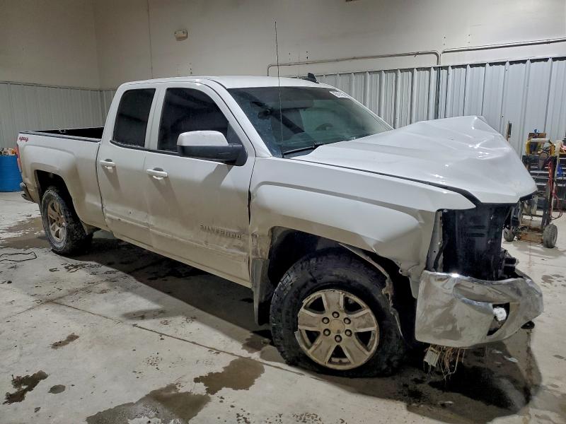 Photo 4 from auction – 2016 CHEVROLET SILVERADO with VIN 1GCVKREC6GZ426322