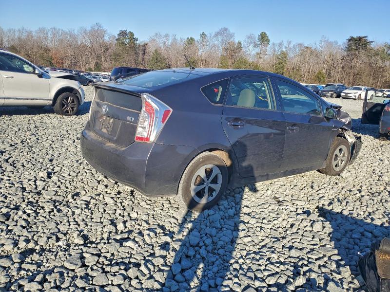 صورة رقم 3 من المزاد - 2012 TOYOTA PRIUS مع VIN JTDKN3DU3C1522466