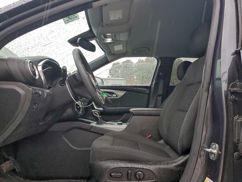 Photo 7 from auction – 2021 CHEVROLET BLAZER 2LT with VIN 3GNKBHRS2MS557875