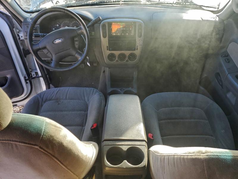 Photo 8 from auction – 2005 FORD EXPLORER X with VIN 1FMDU73W75ZA51671