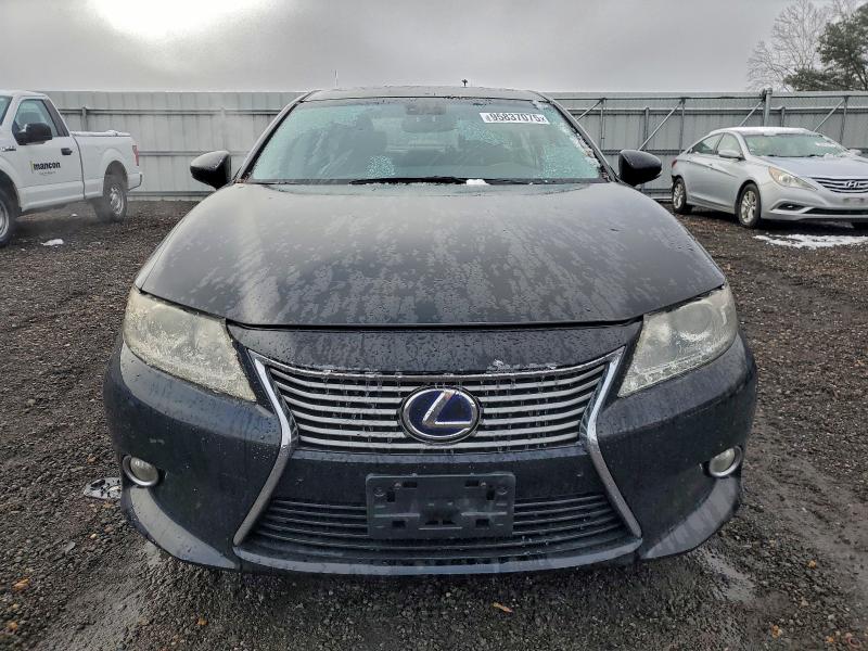 Photo 5 from auction – 2013 LEXUS ES 300H with VIN JTHBW1GG6D2002005