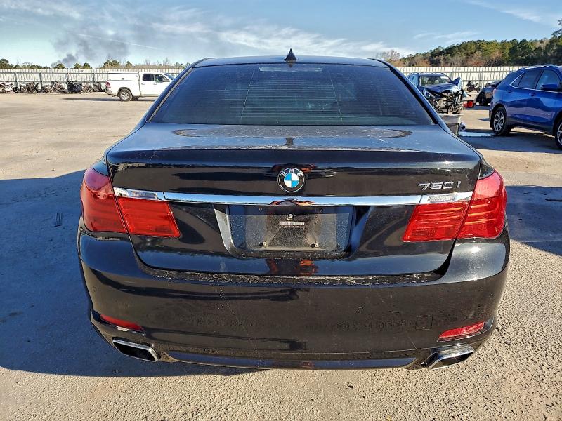 Photo 6 from auction – 2010 BMW 750 I with VIN WBAKA8C58ACY36096