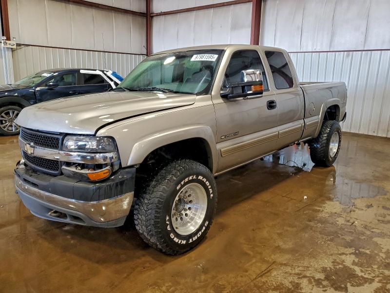 CHEVROLET SILVERADO 2002 with VIN 1GCHK29U82E259677 - Photo from auction