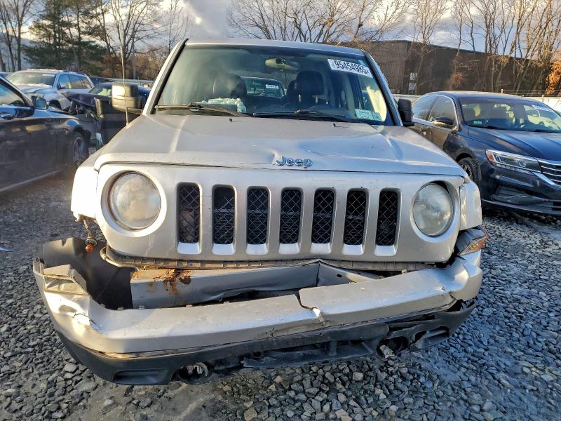 Photo 5 from auction – 2011 JEEP PATRIOT LA with VIN 1J4NF4GB3BD169017