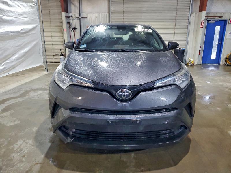 Photo 5 from auction – 2018 TOYOTA C-HR XLE with VIN NMTKHMBX4JR025175