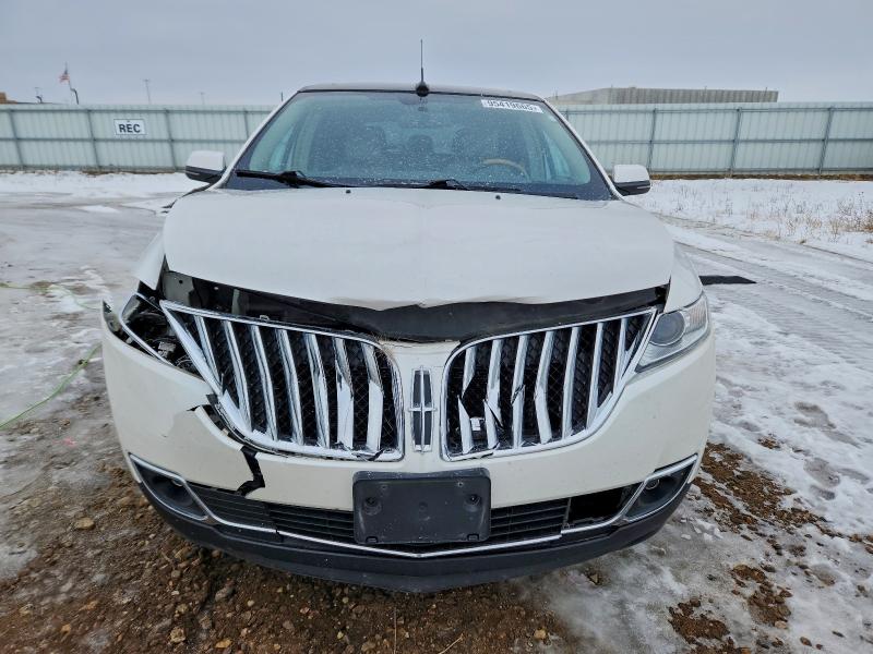 Photo 5 from auction – 2013 LINCOLN MKX with VIN 2LMDJ8JK1DBL27878