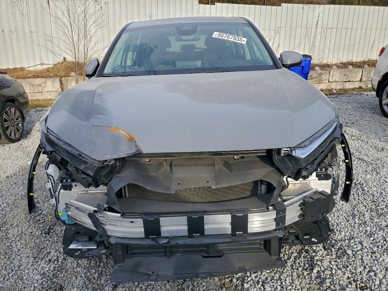 Photo 5 from auction – 2023 HONDA CR-V with VIN 2HKRS3H23PH304817
