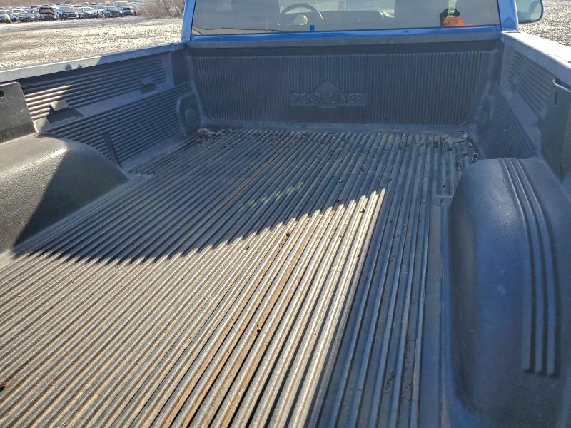 Photo 10 from auction – 2004 CHEVROLET SILVERADO with VIN 1GCEK14T14Z310380