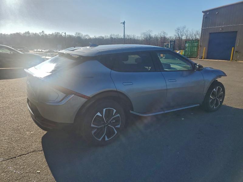 Photo 3 from auction – 2024 KIA EV6 LIGHT with VIN KNDC3DLC9R5195825