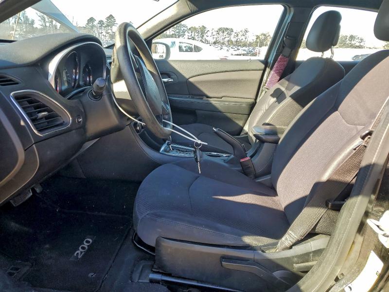 Photo 7 from auction – 2013 CHRYSLER 200 LX with VIN 1C3CCBAB7DN734227