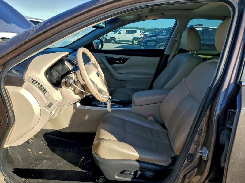 Photo 7 from auction – 2015 NISSAN ALTIMA 3.5 with VIN 1N4BL3AP5FC166363
