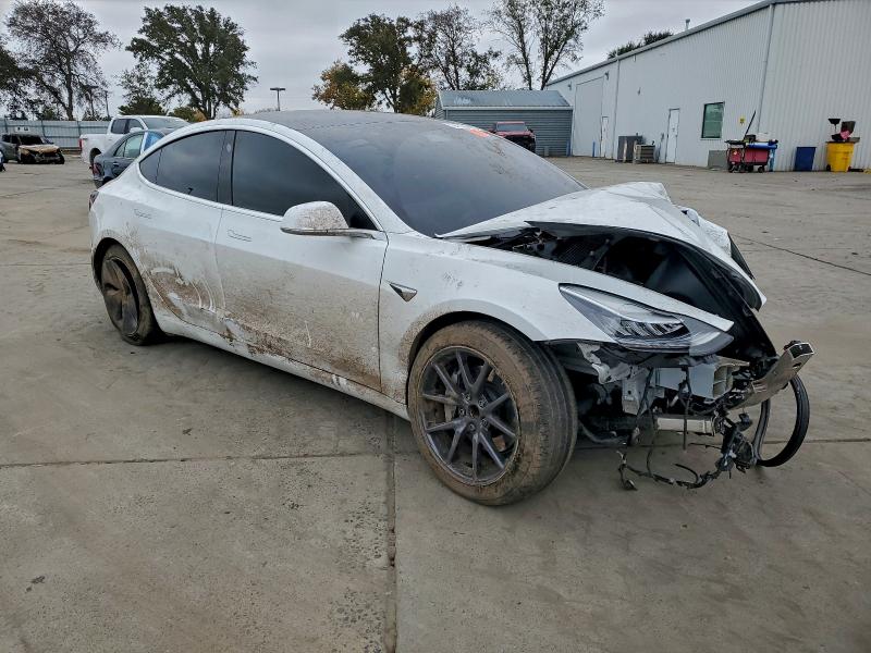 Photo 4 from auction – 2020 TESLA MODEL 3 with VIN 5YJ3E1EA0LF718093